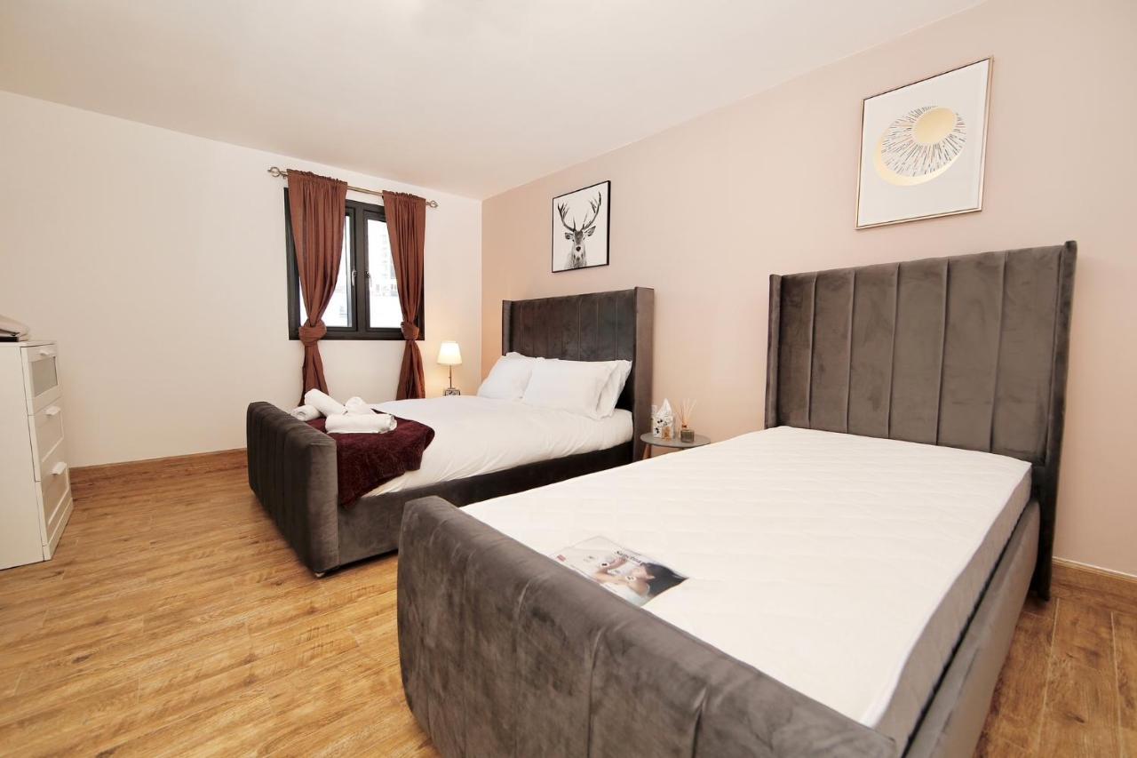 Edgware Hub Hotel ลอนดอน ภายนอก รูปภาพ