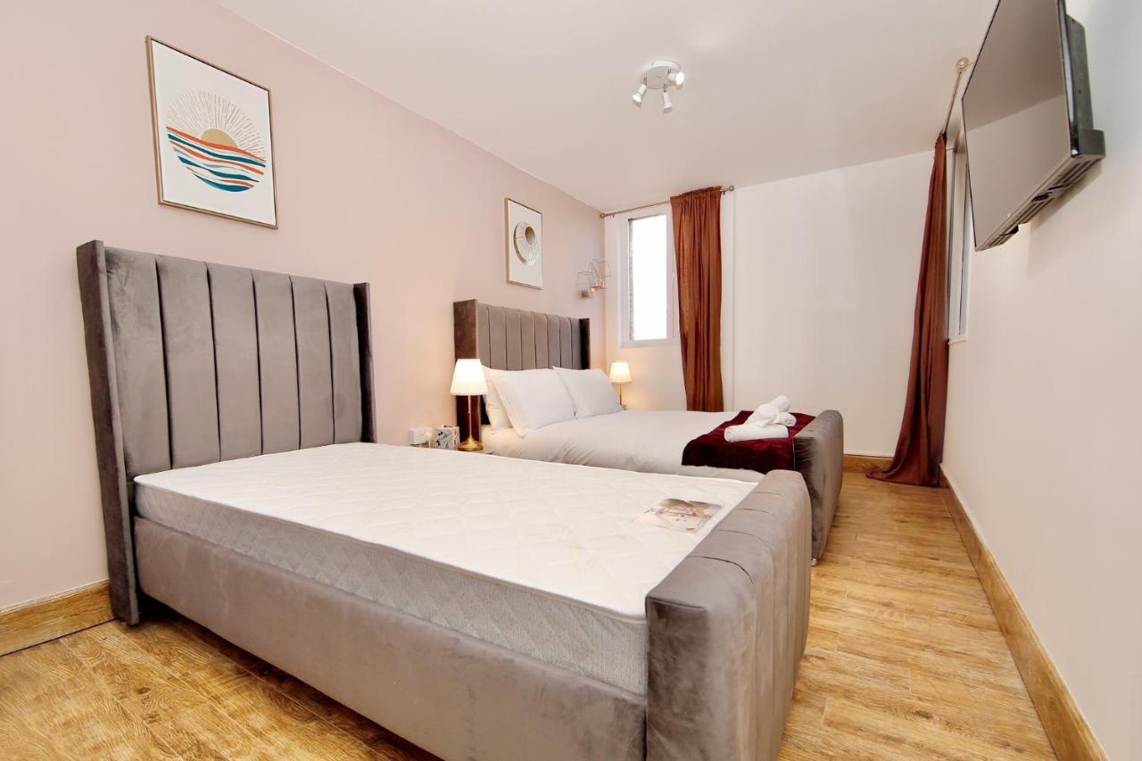 Edgware Hub Hotel ลอนดอน ภายนอก รูปภาพ