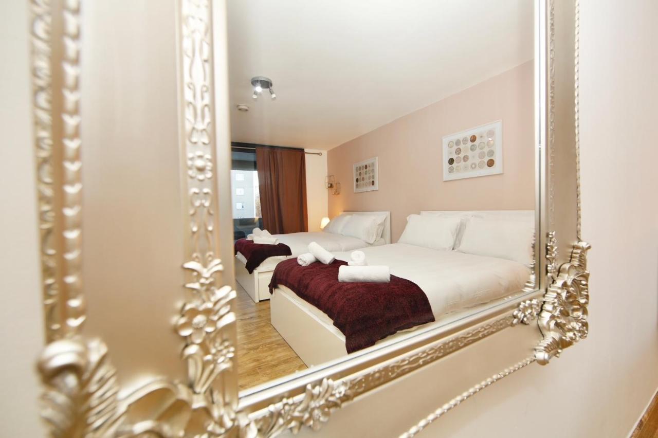 Edgware Hub Hotel ลอนดอน ภายนอก รูปภาพ